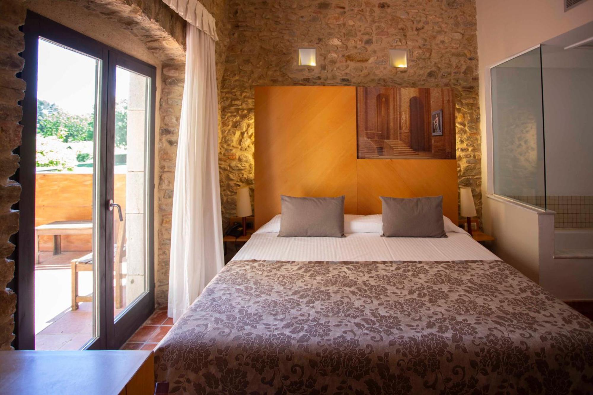 Arcs De Monells - Adults Only Hotel Exterior photo
